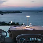 Moresco Hotel